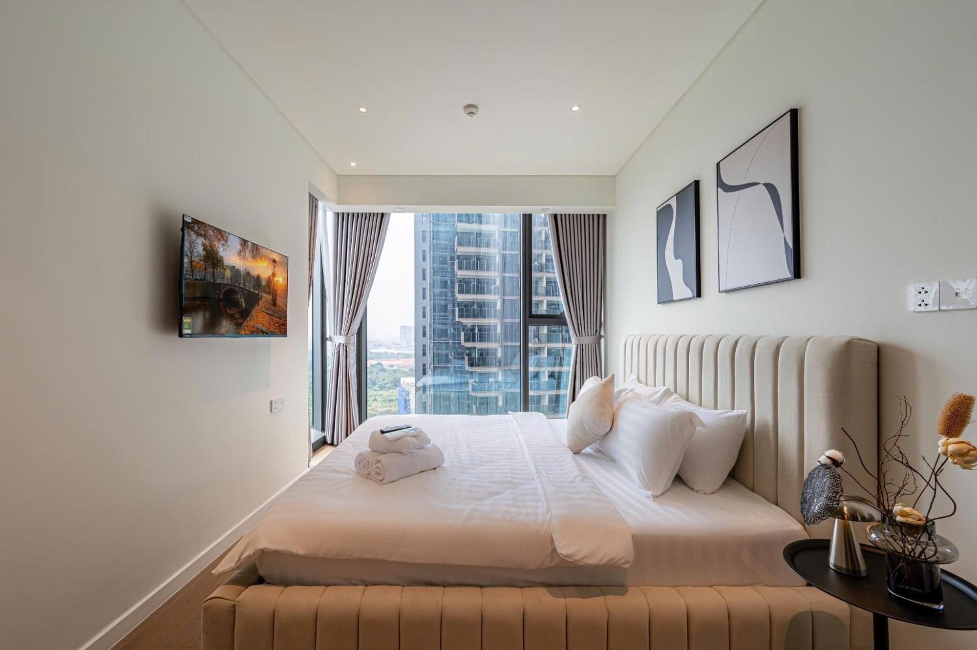 Căn hộ Metropole Thu Thiem Luxury By Bevista *