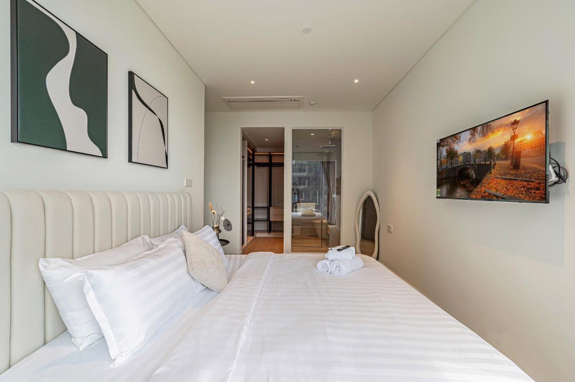 Căn hộ Metropole Thu Thiem Luxury By Bevista